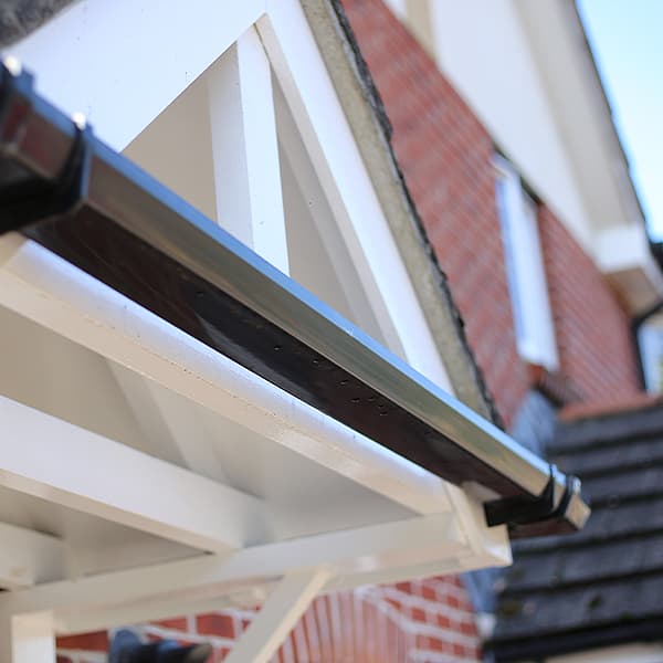 Guttering installer Wokingham Guttering & Fascias installers